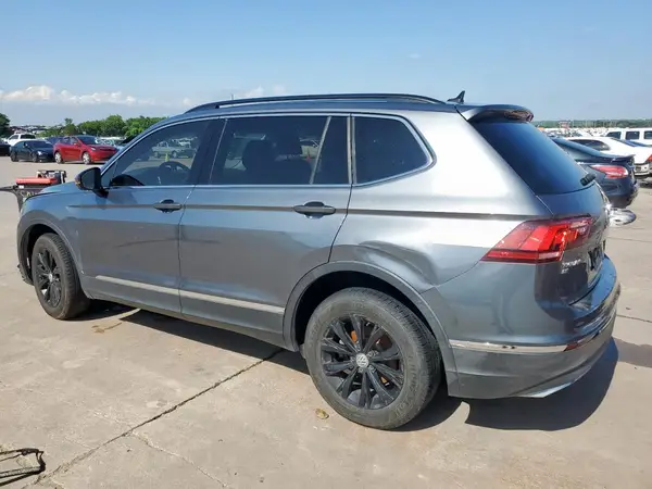 3VV3B7AX9JM026754 2018 VOLKSWAGEN TIGUAN - Image 2
