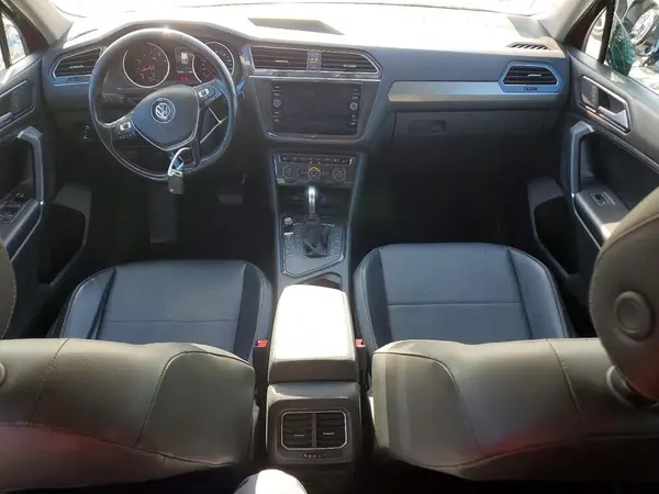 3VV3B7AX9JM050861 2018 VOLKSWAGEN TIGUAN - Image 8