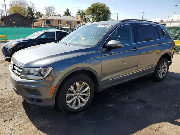 3VV3B7AX9JM052240 2018 VOLKSWAGEN TIGUAN - Image 1