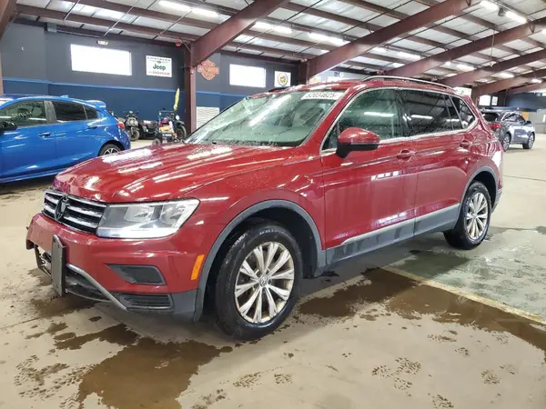 3VV3B7AX9JM062864 2018 VOLKSWAGEN TIGUAN - Image 1