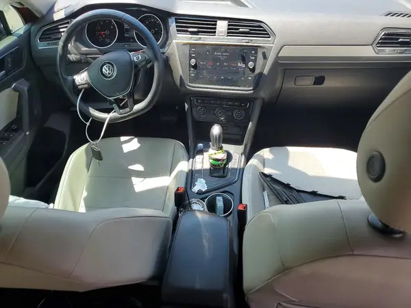 3VV3B7AX9JM089093 2018 VOLKSWAGEN TIGUAN - Image 8