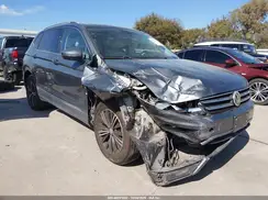 3VV3B7AX9JM090857 2018 VOLKSWAGEN TIGUAN