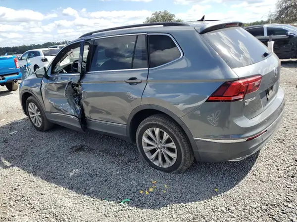 3VV3B7AX9JM092687 2018 VOLKSWAGEN TIGUAN - Image 2