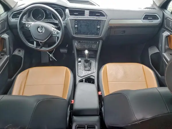 3VV3B7AX9JM128555 2018 VOLKSWAGEN TIGUAN - Image 8