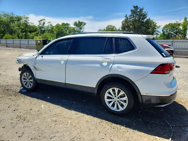 3VV3B7AX9JM154394 2018 VOLKSWAGEN TIGUAN - Image 2