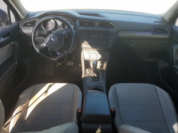3VV3B7AX9JM155061 2018 VOLKSWAGEN TIGUAN - Image 8