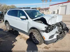 3VV3B7AX9JM160521 2018 VOLKSWAGEN TIGUAN