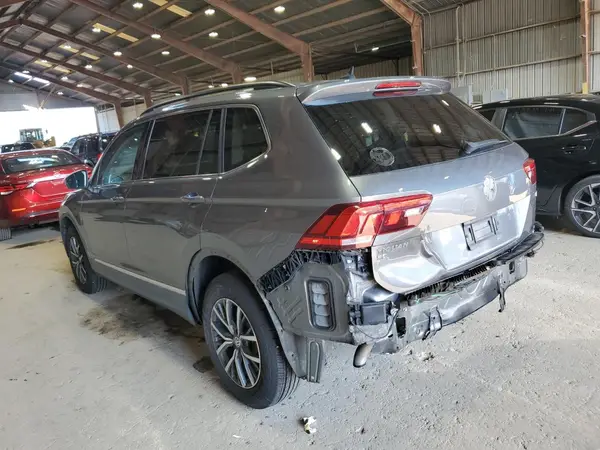 3VV3B7AX9JM204873 2018 VOLKSWAGEN TIGUAN - Image 2