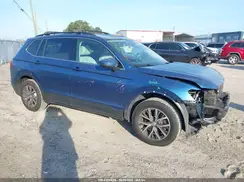 3VV3B7AX9KM029817 2019 VOLKSWAGEN TIGUAN