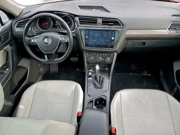 3VV3B7AX9KM036234 2019 VOLKSWAGEN TIGUAN - Image 8