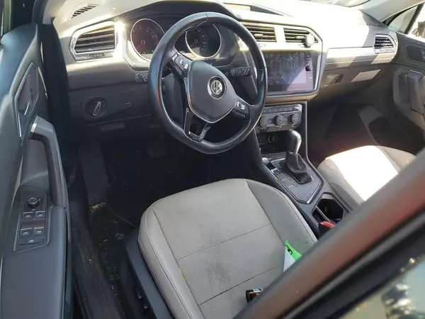 3VV3B7AX9KM069055 2019 VOLKSWAGEN TIGUAN - Image 8