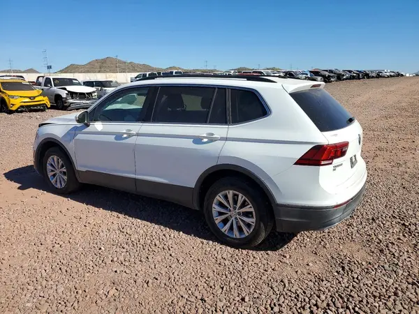 3VV3B7AX9KM073624 2019 VOLKSWAGEN TIGUAN - Image 2