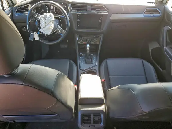 3VV3B7AX9KM073624 2019 VOLKSWAGEN TIGUAN - Image 8