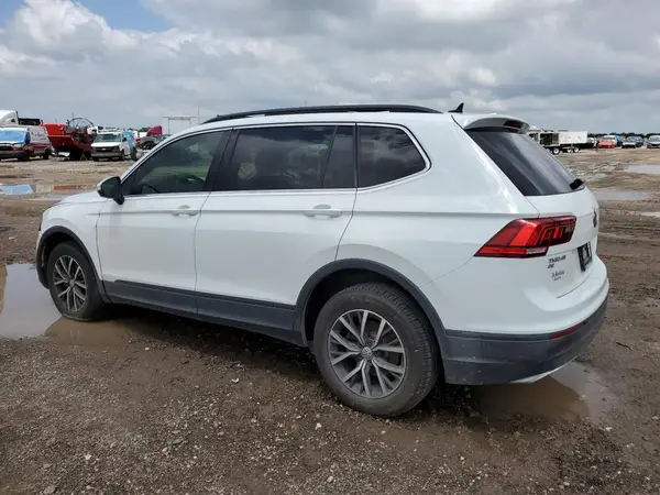 3VV3B7AX9KM085059 2019 VOLKSWAGEN TIGUAN - Image 2