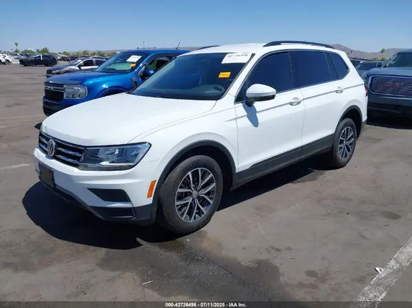 3VV3B7AX9KM102197 2019 VOLKSWAGEN TIGUAN - Image 2