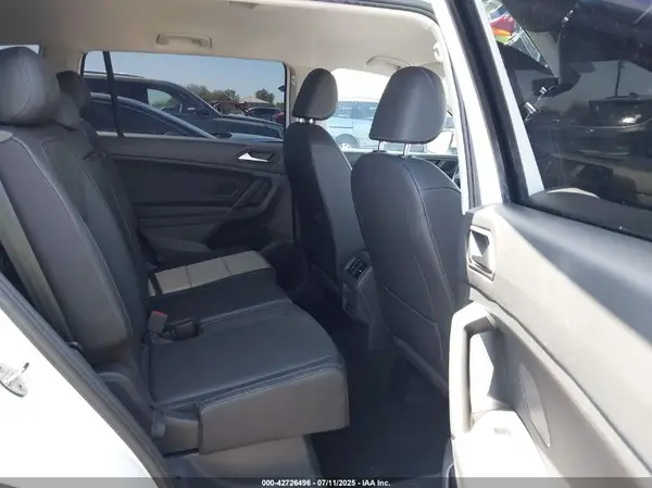 3VV3B7AX9KM102197 2019 VOLKSWAGEN TIGUAN - Image 8