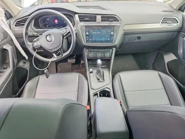3VV3B7AX9KM119274 2019 VOLKSWAGEN TIGUAN - Image 8