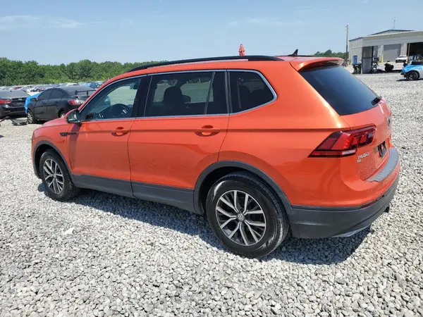 3VV3B7AX9KM124104 2019 VOLKSWAGEN TIGUAN - Image 2