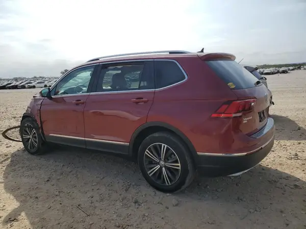 3VV3B7AX9KM130372 2019 VOLKSWAGEN TIGUAN - Image 2