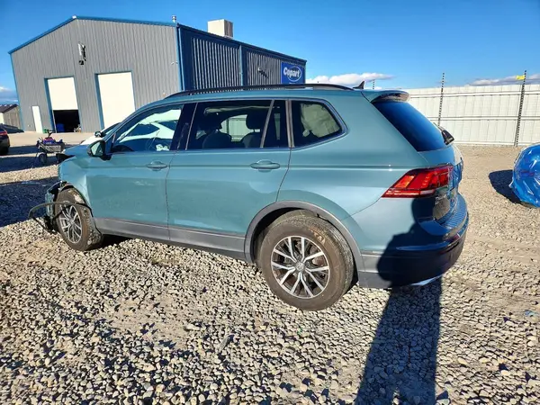 3VV3B7AX9KM137595 2019 VOLKSWAGEN TIGUAN - Image 2