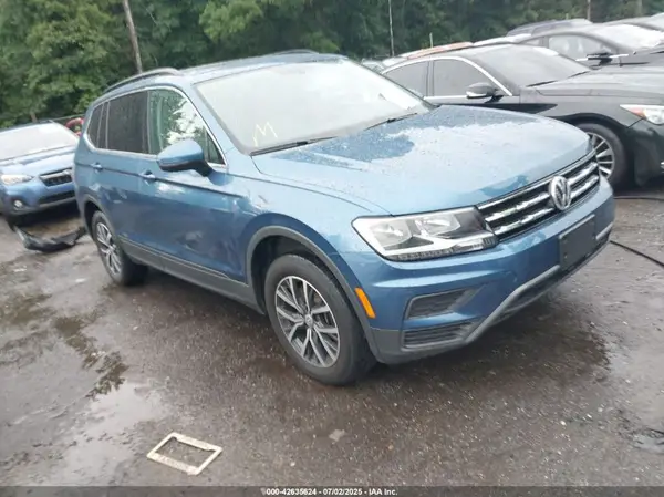 3VV3B7AX9KM152520 2019 VOLKSWAGEN TIGUAN - Image 1