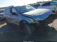 3VV3B7AX9KM164280 2019 VOLKSWAGEN TIGUAN