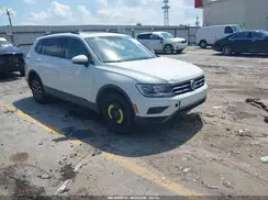 3VV3B7AX9KM194511 2019 VOLKSWAGEN TIGUAN