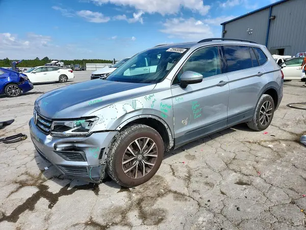 3VV3B7AX9KM199451 2019 VOLKSWAGEN TIGUAN - Image 1