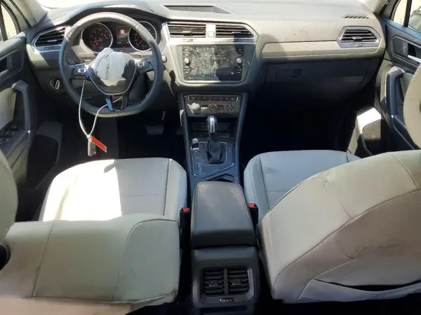 3VV3B7AX9LM018334 2020 VOLKSWAGEN TIGUAN - Image 8