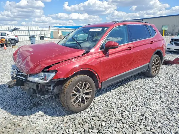 3VV3B7AX9LM040317 2020 VOLKSWAGEN TIGUAN - Image 1