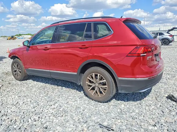 3VV3B7AX9LM040317 2020 VOLKSWAGEN TIGUAN - Image 2