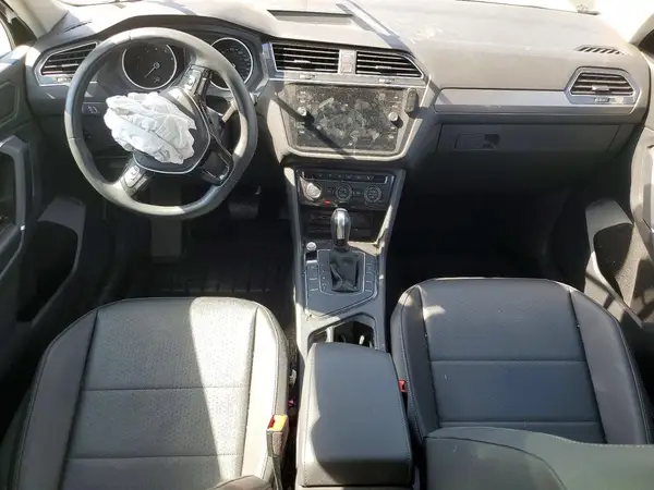 3VV3B7AX9LM081224 2020 VOLKSWAGEN TIGUAN - Image 8
