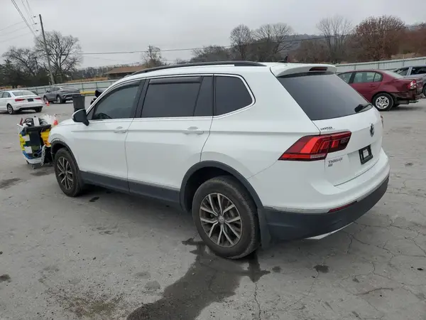 3VV3B7AX9LM093602 2020 VOLKSWAGEN TIGUAN - Image 2
