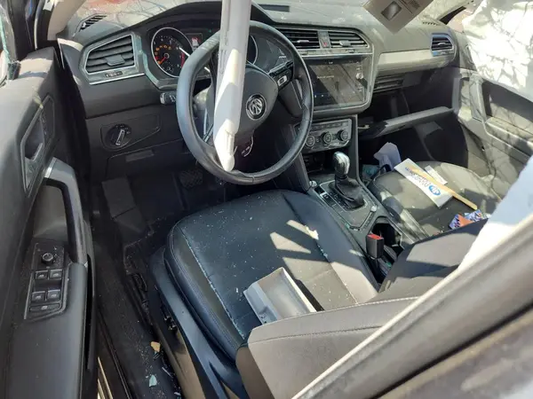 3VV3B7AX9LM096483 2020 VOLKSWAGEN TIGUAN - Image 8