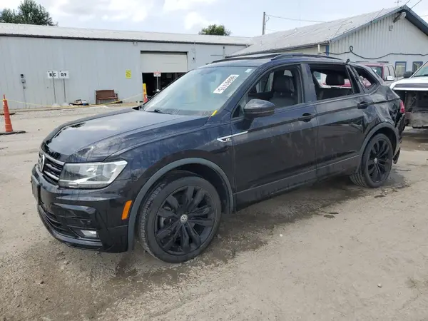 3VV3B7AX9LM097827 2020 VOLKSWAGEN TIGUAN - Image 1