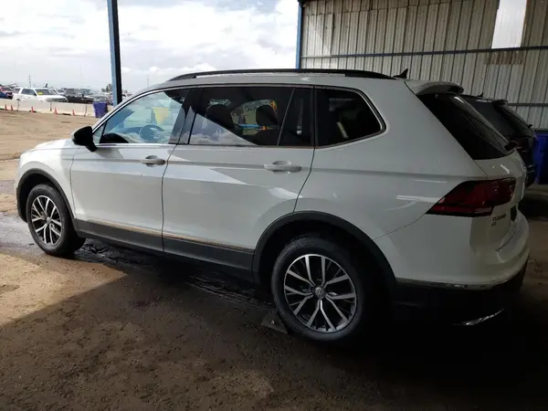 3VV3B7AX9LM142183 2020 VOLKSWAGEN TIGUAN - Image 2