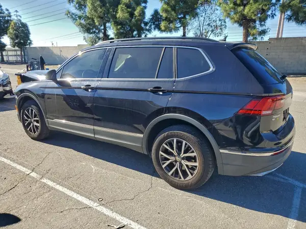 3VV3B7AX9LM143625 2020 VOLKSWAGEN TIGUAN - Image 2