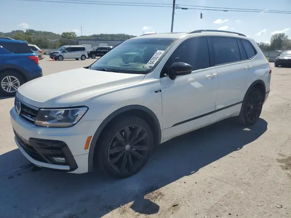 3VV3B7AX9LM148114 2020 VOLKSWAGEN TIGUAN - Image 1