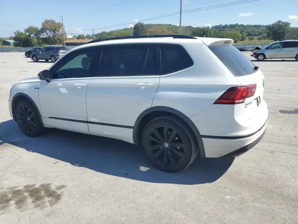 3VV3B7AX9LM148114 2020 VOLKSWAGEN TIGUAN - Image 2