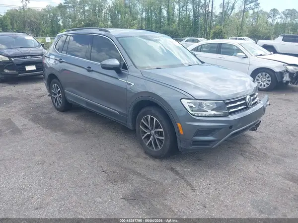 3VV3B7AX9LM157220 2020 VOLKSWAGEN TIGUAN - Image 1