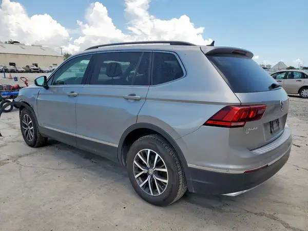 3VV3B7AX9LM157296 2020 VOLKSWAGEN TIGUAN - Image 2