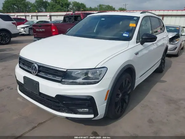 3VV3B7AX9MM003432 2021 VOLKSWAGEN TIGUAN - Image 2
