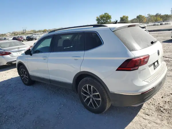 3VV3B7AX9MM014642 2021 VOLKSWAGEN TIGUAN - Image 2