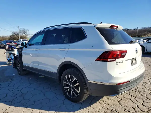 3VV3B7AX9MM064893 2021 VOLKSWAGEN TIGUAN - Image 2