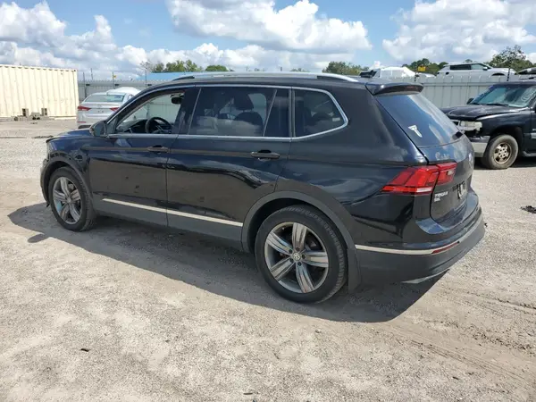 3VV3B7AX9MM075165 2021 VOLKSWAGEN TIGUAN - Image 2