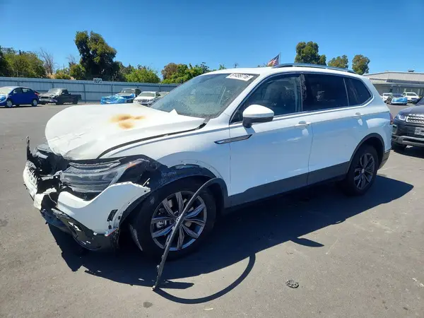 3VV3B7AX9NM082845 2022 VOLKSWAGEN TIGUAN - Image 1