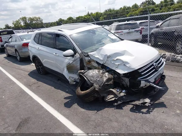 3VV3B7AX9NM090377 2022 VOLKSWAGEN TIGUAN - Image 1