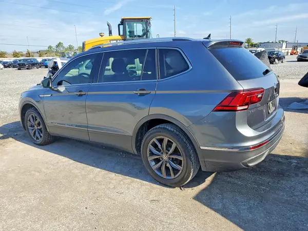 3VV3B7AX9NM125970 2022 VOLKSWAGEN TIGUAN - Image 2