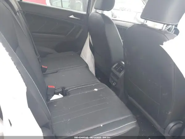 3VV3B7AX9PM055390 2023 VOLKSWAGEN TIGUAN - Image 8