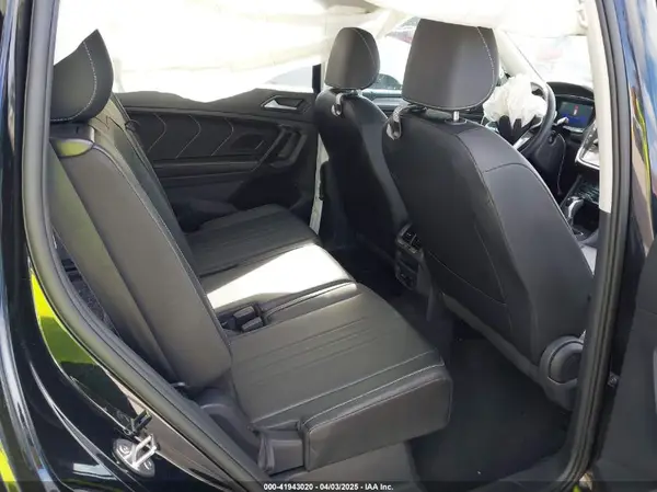 3VV3B7AX9PM062632 2023 VOLKSWAGEN TIGUAN - Image 8
